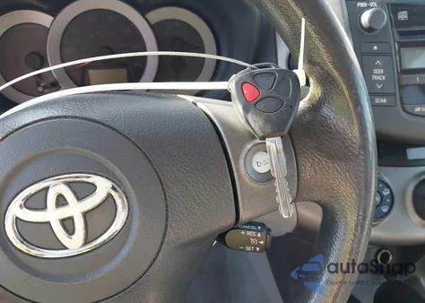 2009 Toyota Rav4 z USA, uszkodzony, nr VIN JTMZF33V295008180